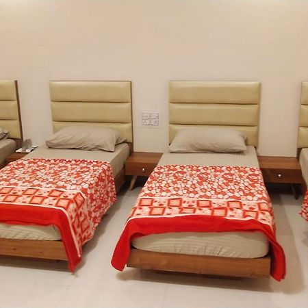 Hotel Kailash Virpur Luaran gambar
