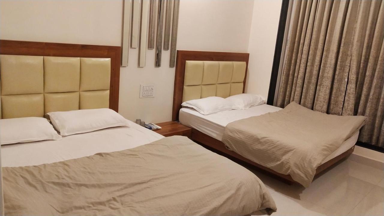 Hotel Kailash Virpur Luaran gambar